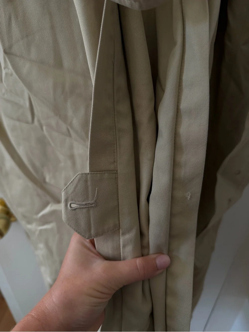 Burberry’s Beige Trench Coat - Picture 8 of 16